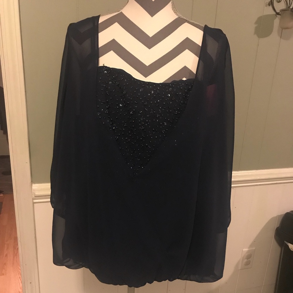 Navy top. New. MOB/ special occasion
